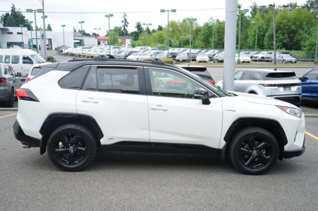 2019 Toyota RAV4 Hybrid XSE Image 6