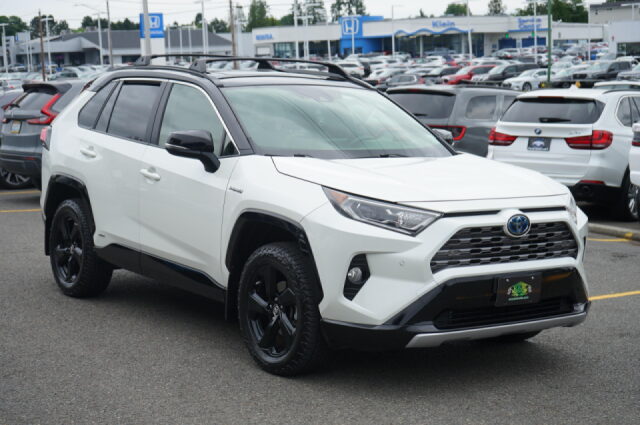 2019 Toyota RAV4 Hybrid XSE Image 7