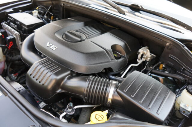 2014 Jeep Grand Cherokee Overland Image 10