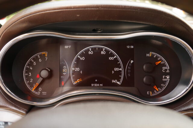2014 Jeep Grand Cherokee Overland Image 21